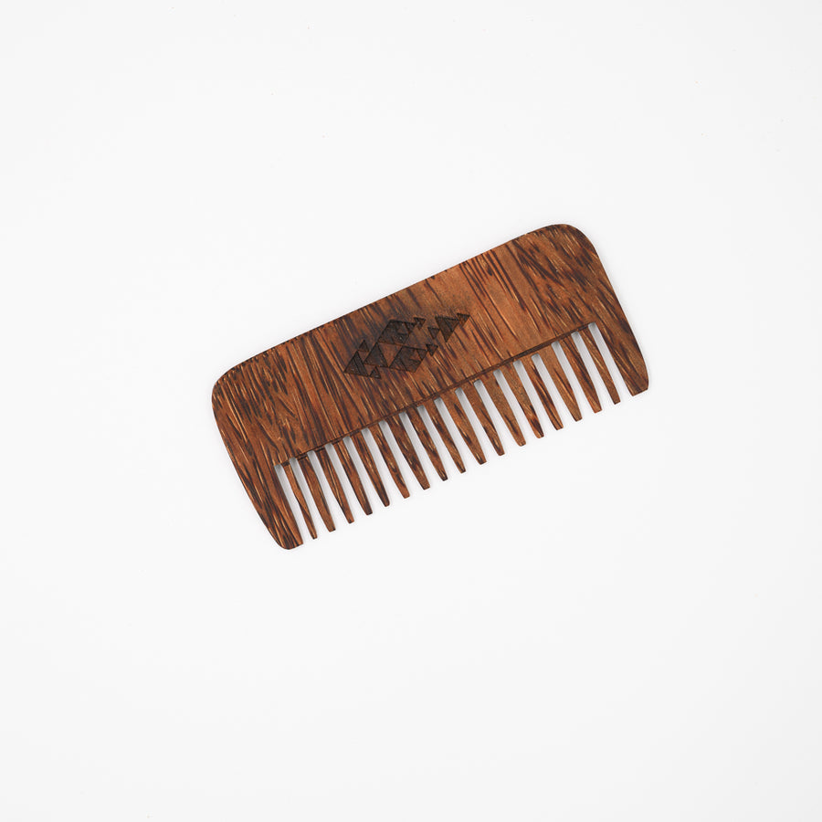 IM A PRIMP  - zero waste coconut wood comb